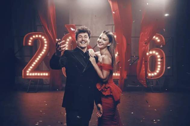 Miki Núñez y Laura Escanes, campanadas de 2026 / Instagram Miki Núñez y Laura Escanes, campanadas de 2026 / Instagram