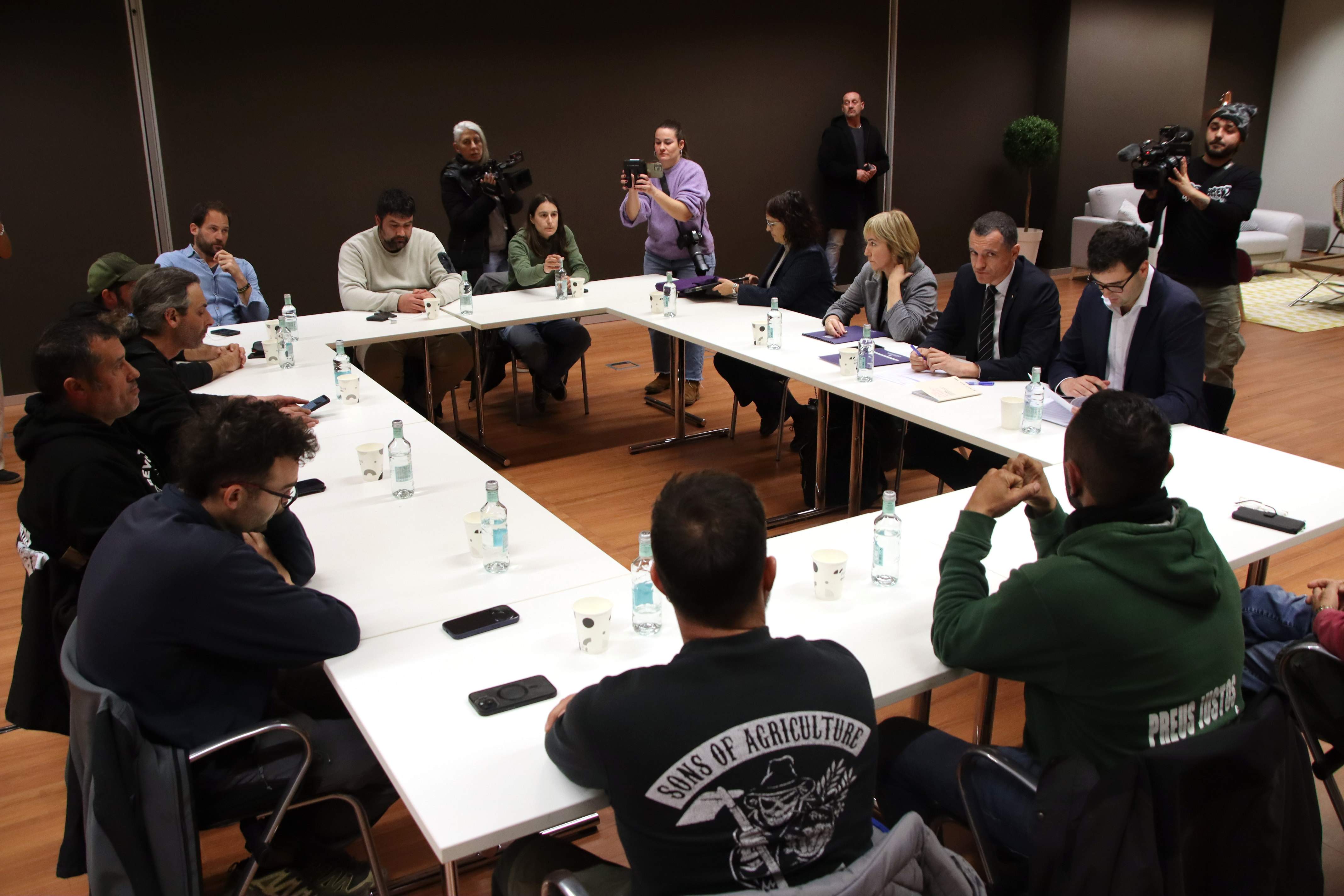 Ordeig es compromet a portar les demandes dels pagesos al govern espanyol després de reunir-s'hi