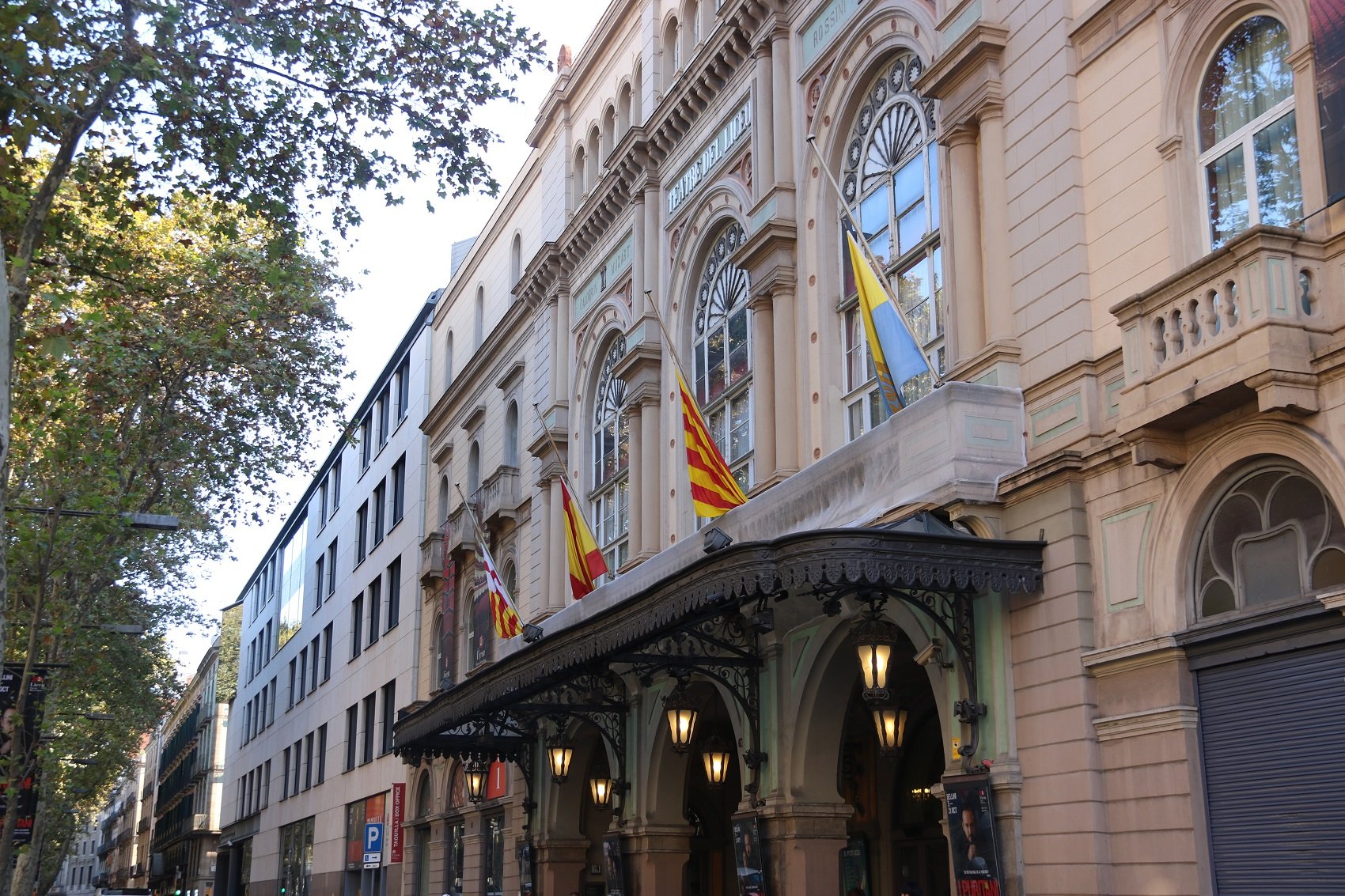 El emotivo minuto de silencio en el Liceu por Montserrat Caballé