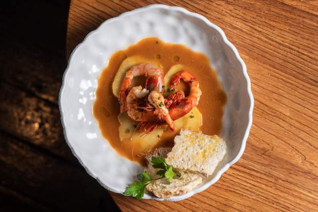 Suquet de gamba del restaurante Bornès. / Foto: Jordi Domènech