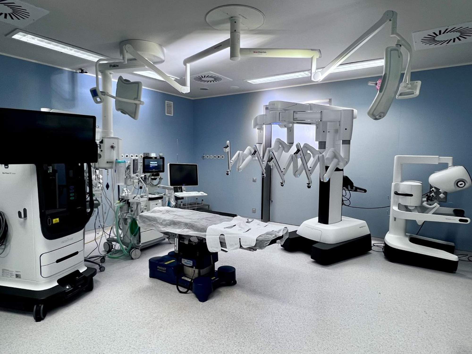 L'Hospital Universitari Rei Joan Carles, pioner a incorporar el model més avançat del robot Da Vinci