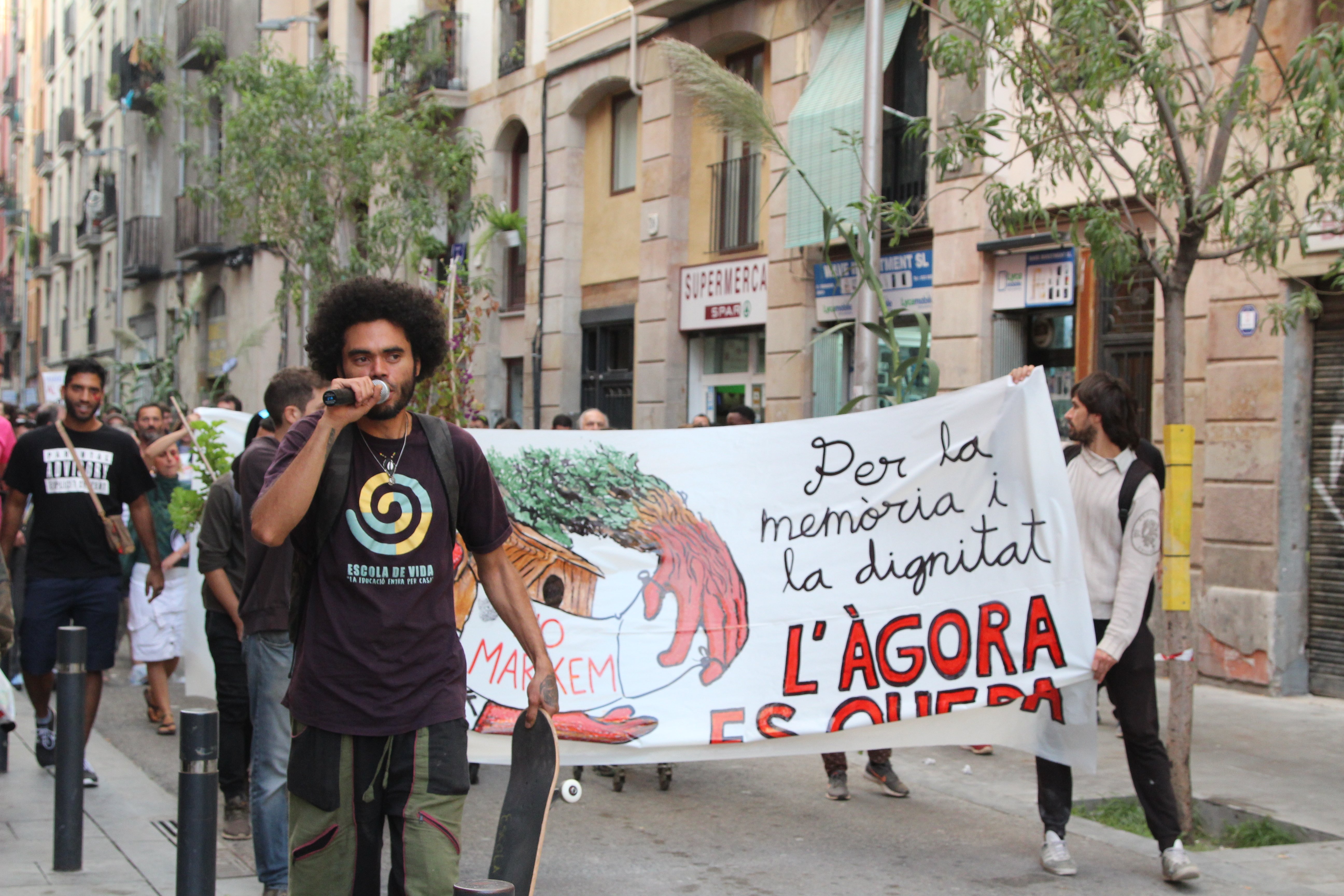 Benítez: Un símbolo contra la especulación en el Raval