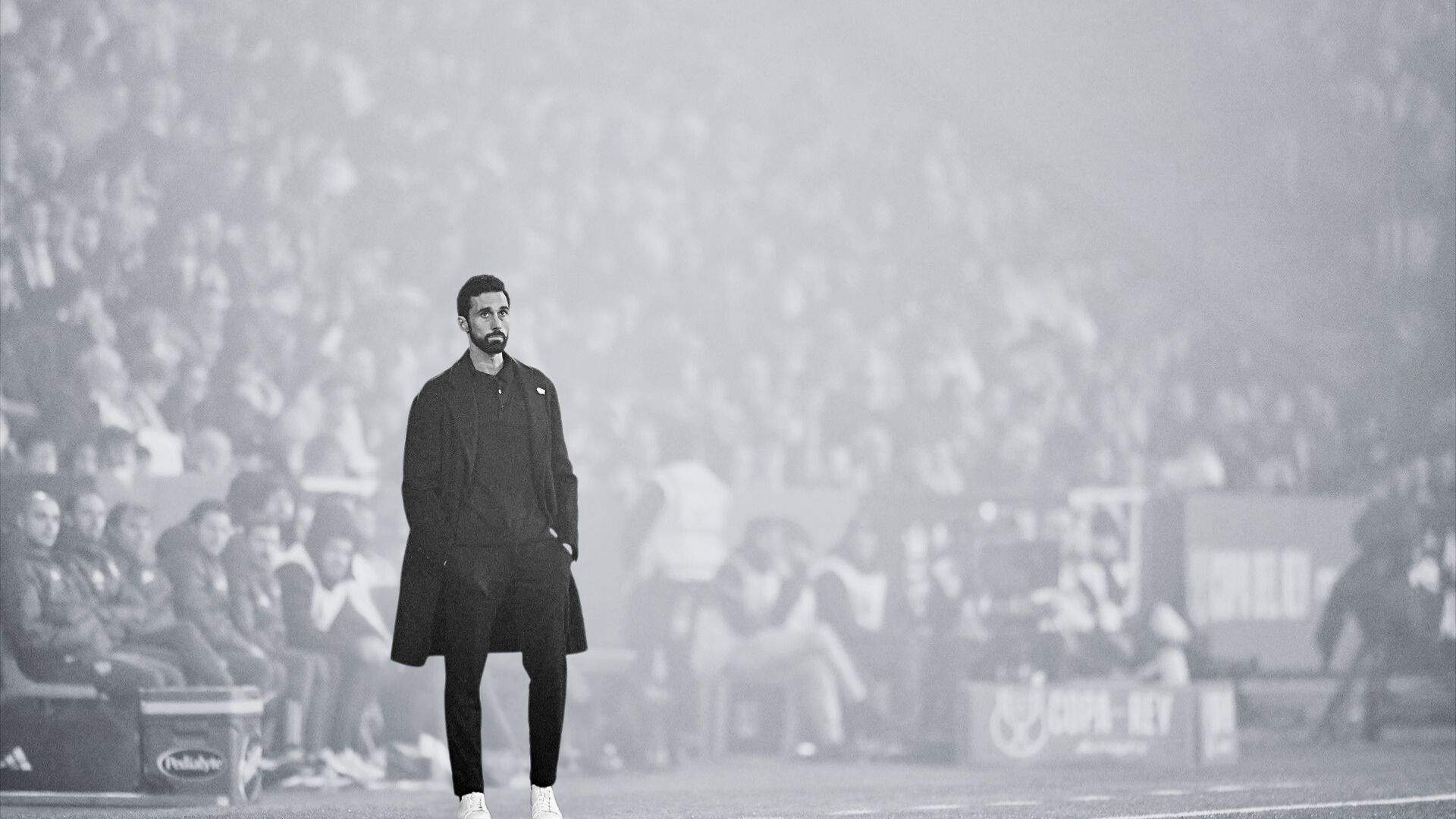 El primer ridículo de Arbeloa en las portadas deportivas: el Real Madrid, hundido en un luto permanente