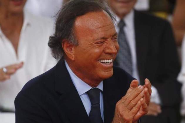 Julio Iglesias Julio Iglesias