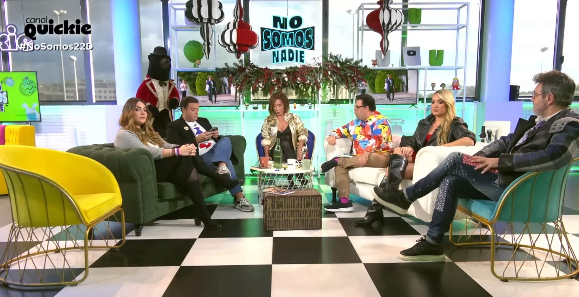 Imágenes de los últimos programas de 'No somos nadie' presentados por María Patiño   YouTube
