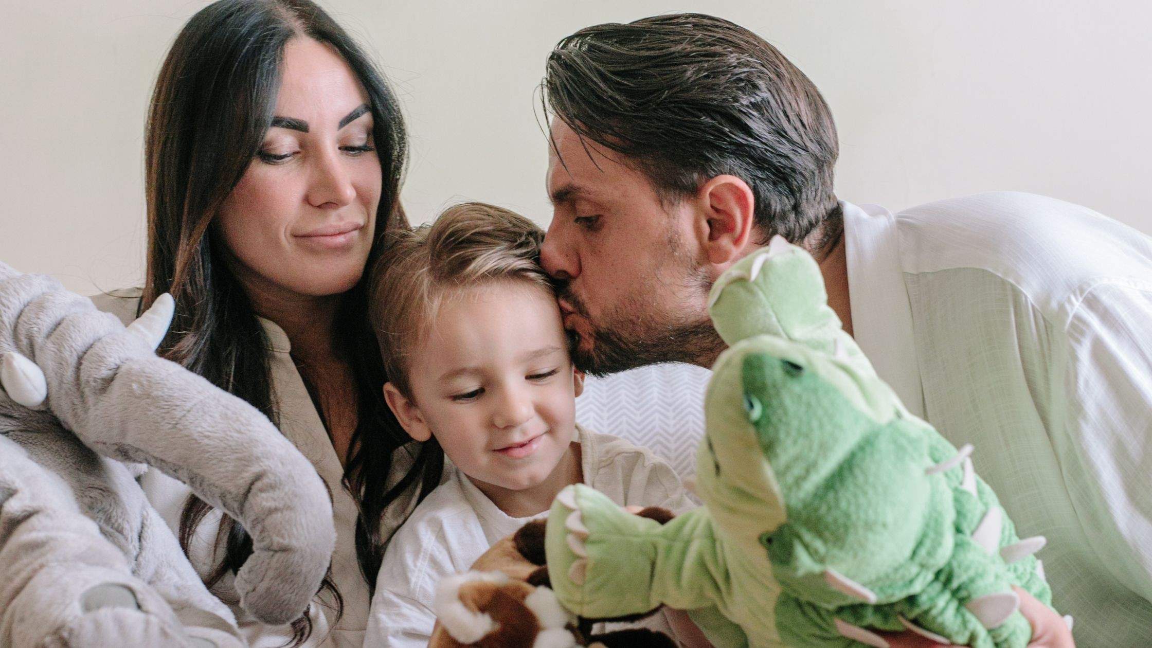 Lucía Torres, psiquiatra: "Muchos padres creen que no van a querer tanto al segundo hijo como al primero"
