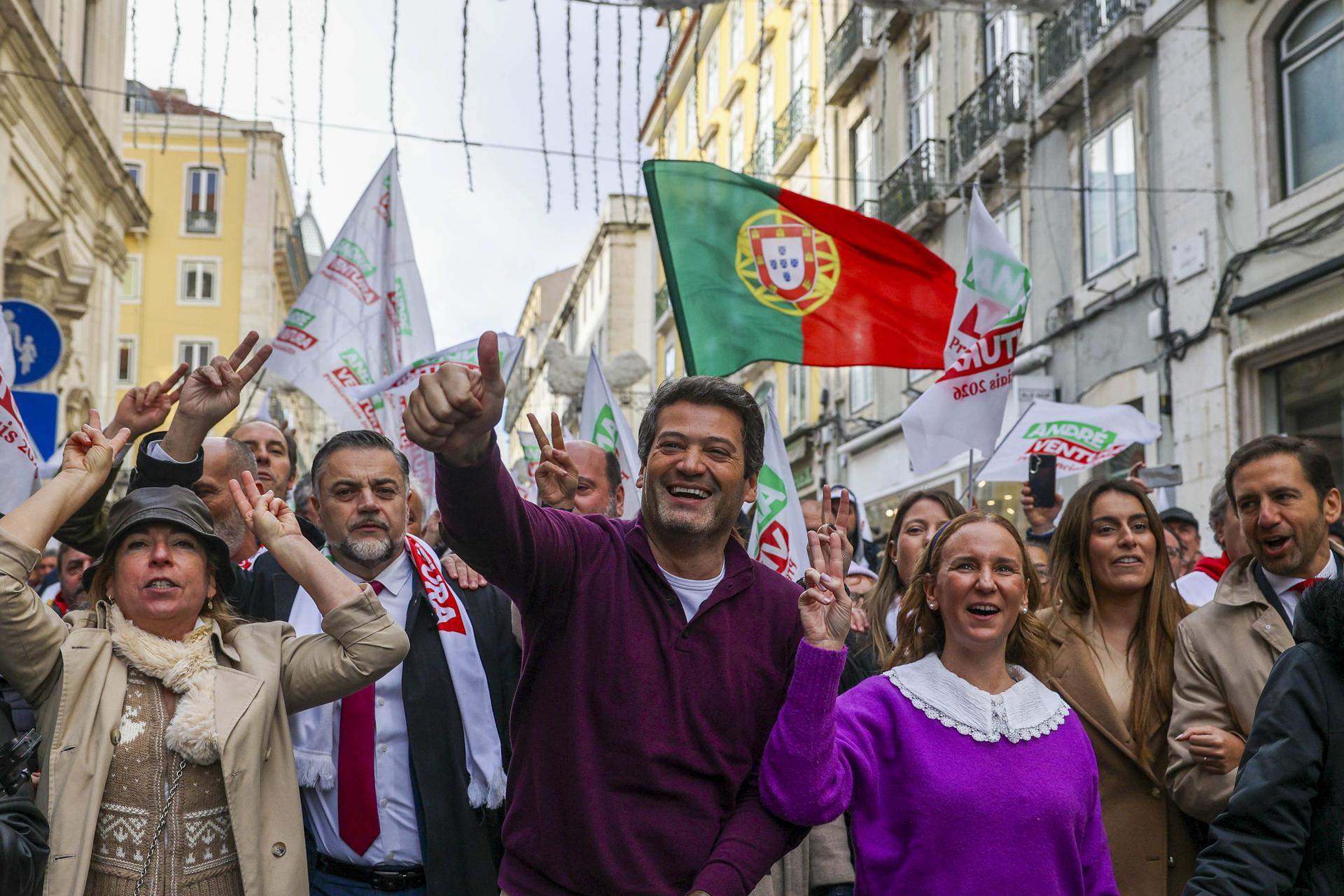 Portugal vota a su nuevo presidente con el ultra André Ventura como favorito