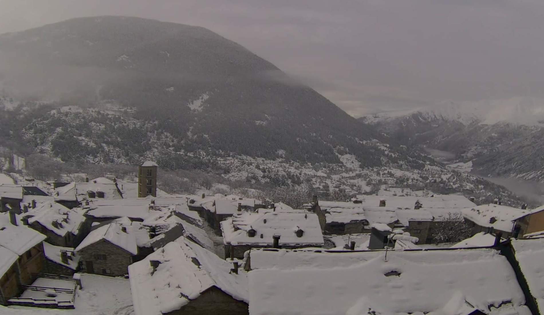 VÍDEOS | El temporal Harry deixa fins a 120 litres i nevades de més de 90 cm a l’espera de la llevantada