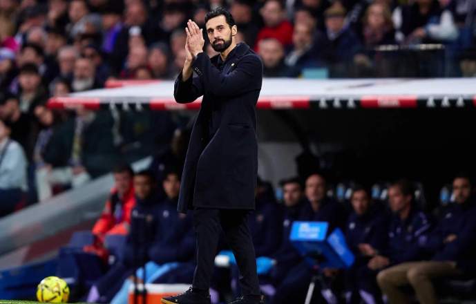 Álvaro Arbeloa, obligat a intervenir per la mala actitud d'un pes pesant del Reial Madrid