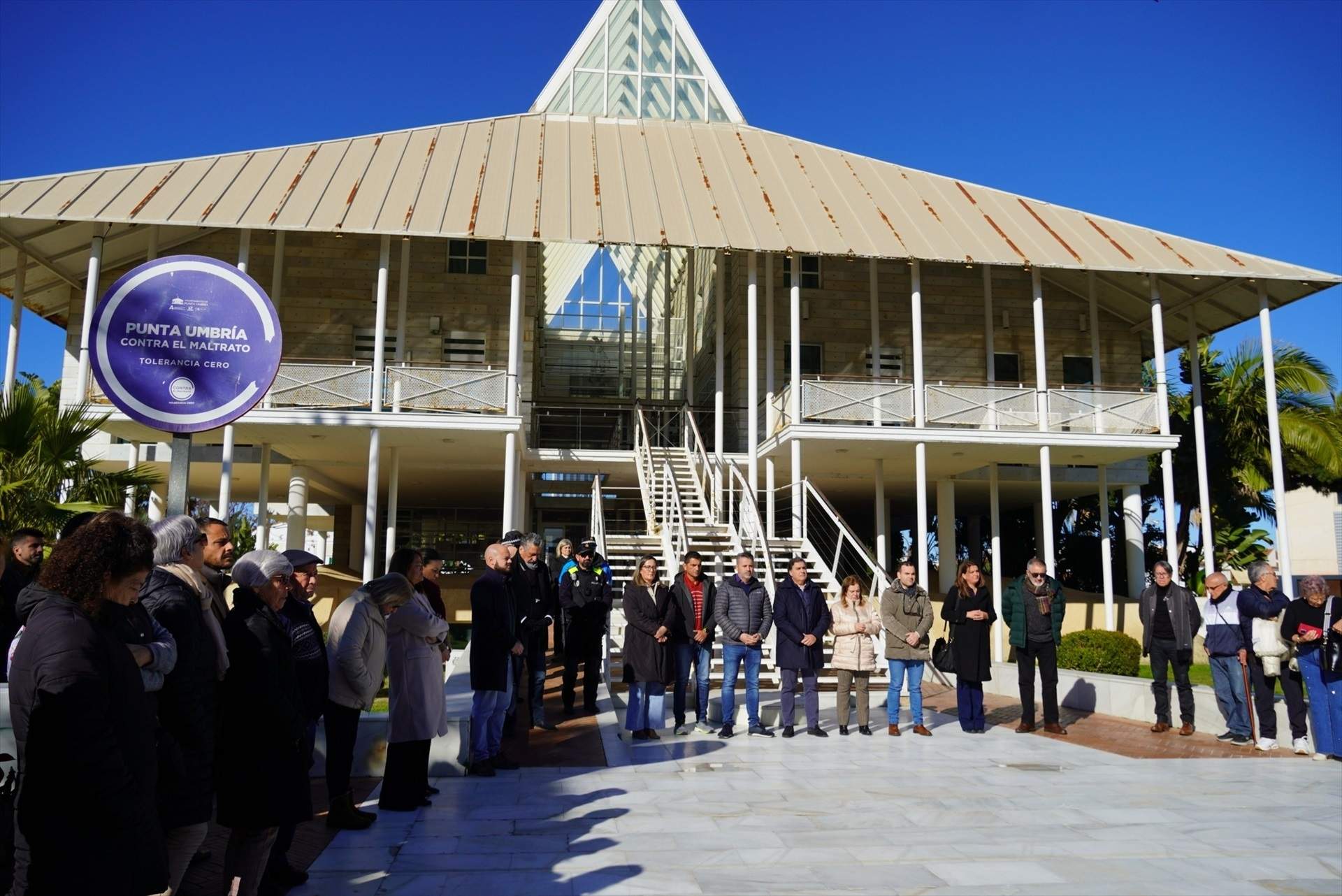 Confirman la muerte de la familia de R., la niña que consiguió salir por la ventana del tren en Adamuz