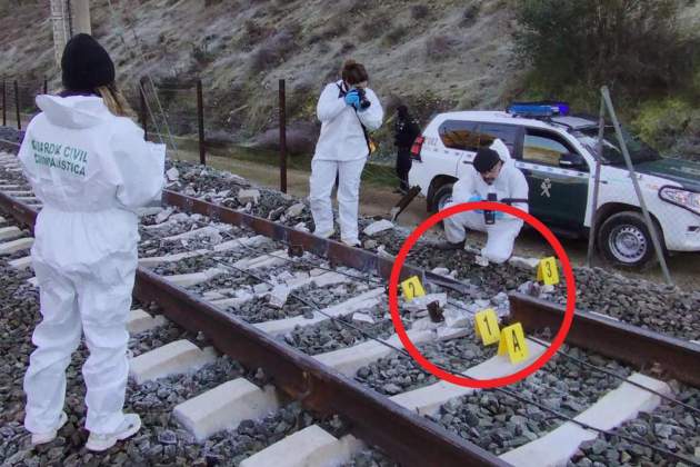 Accidente tren Adamuz Córdoba, vía rota / Guardia Civil