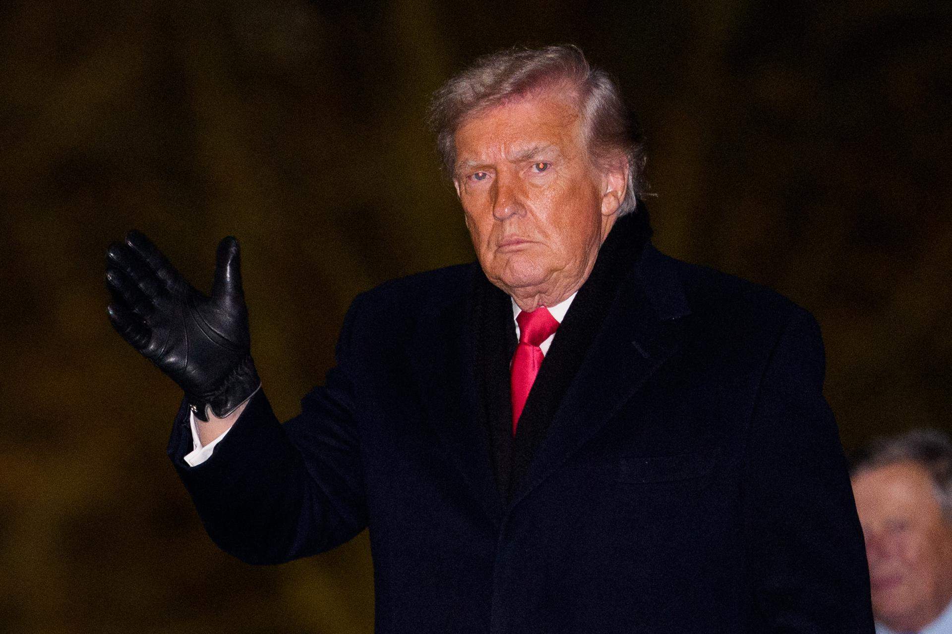 Trump publica mensajes enviados por Macron sobre Groenlandia: "No entiendo qué estás haciendo"