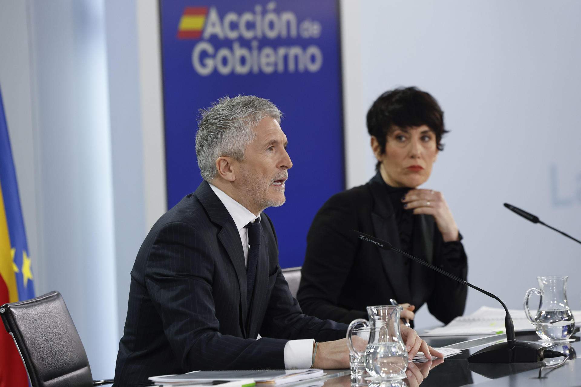 Marlaska asegura que “todas las hipótesis están abiertas” sobre Adamuz pero descarta el sabotaje