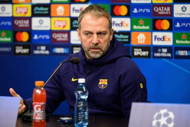 Hansi Flick, durant la roda de premsa del Barça a la Champions League / Foto: EFE Hansi Flick, durant la roda de premsa del Barça a la Champions League / Foto: EFE