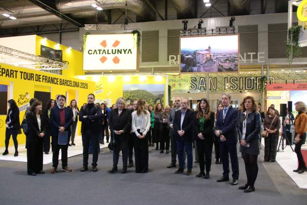 fitur estands minut silenci catalunya acn