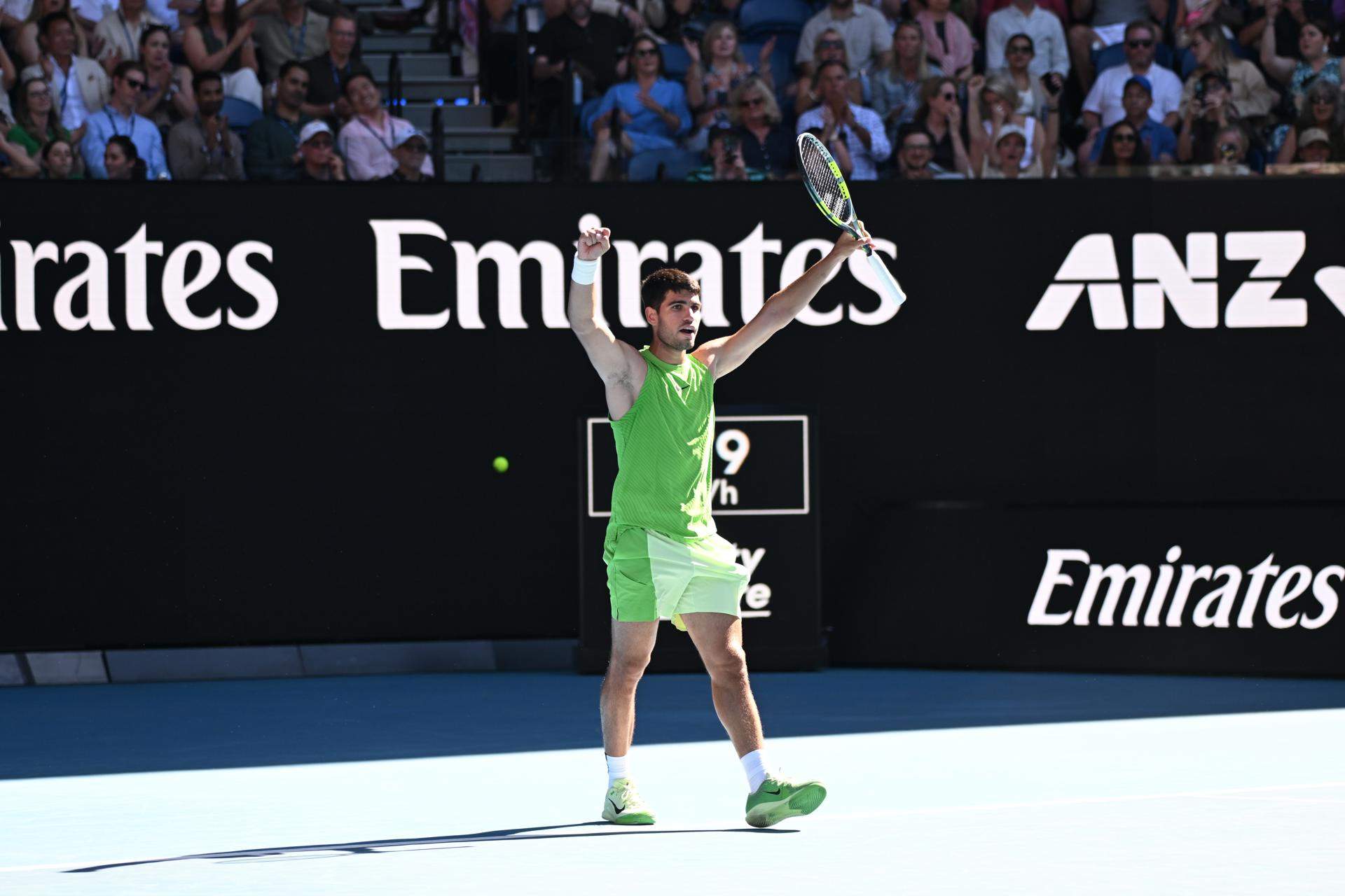 Carlos Alcaraz evita problemes contra Yannick Hanfmann i passa a la tercera ronda de l'Open d'Austràlia