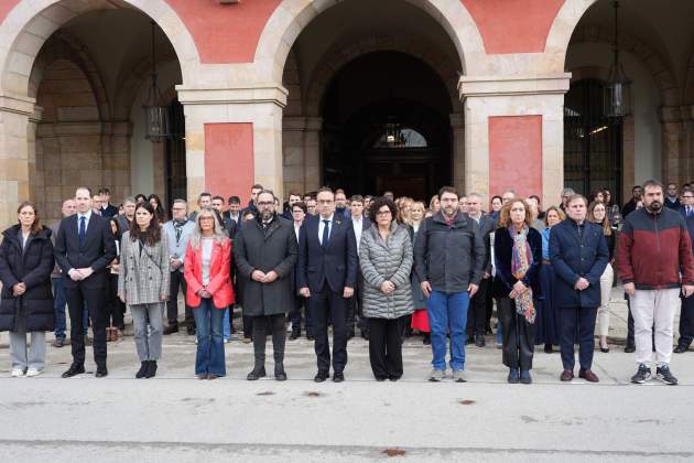 minut silenci parlament acn
