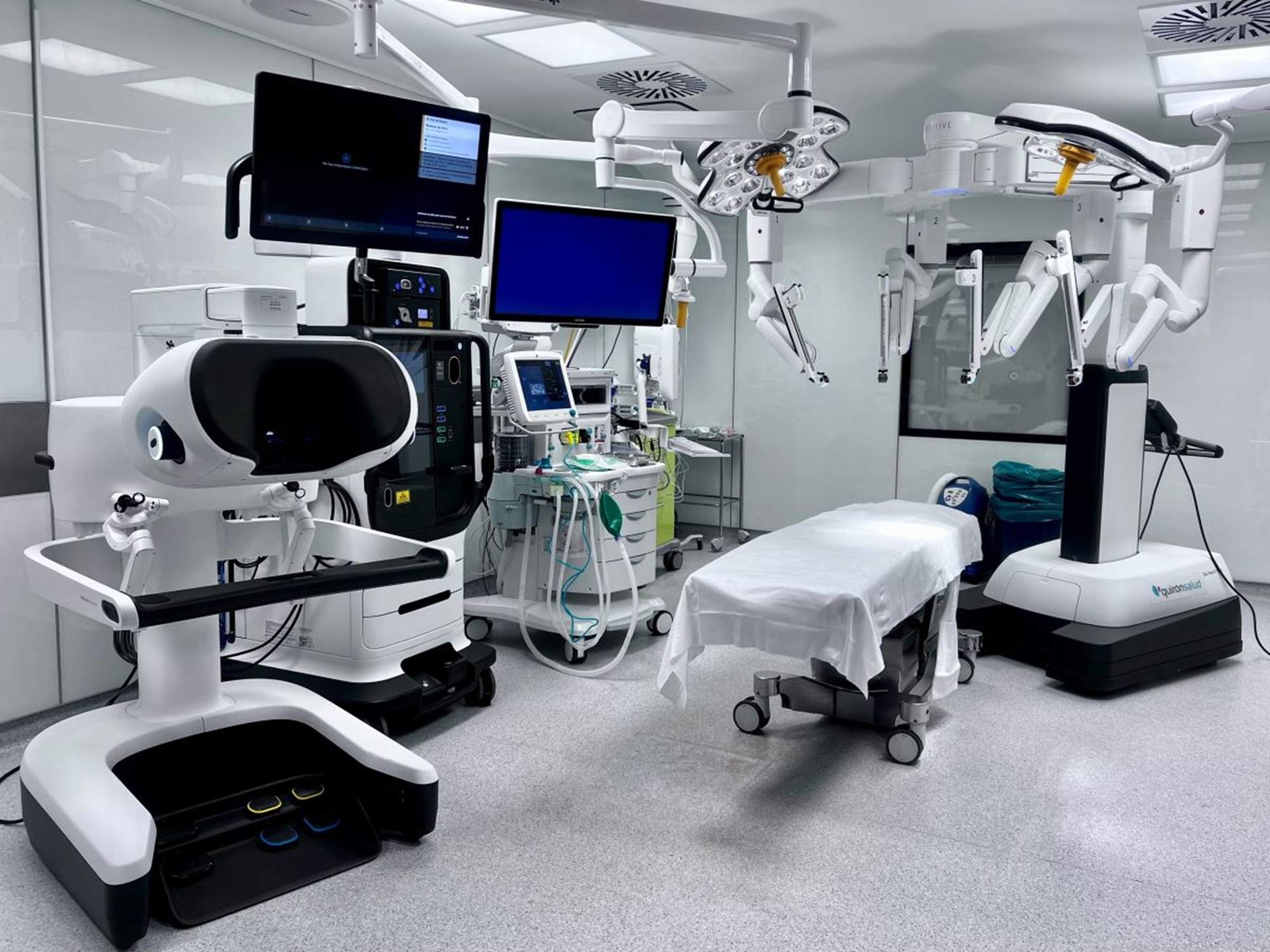 La Fundación Jiménez Díaz, primer hospital de Madrid en contar con tres Da Vinci