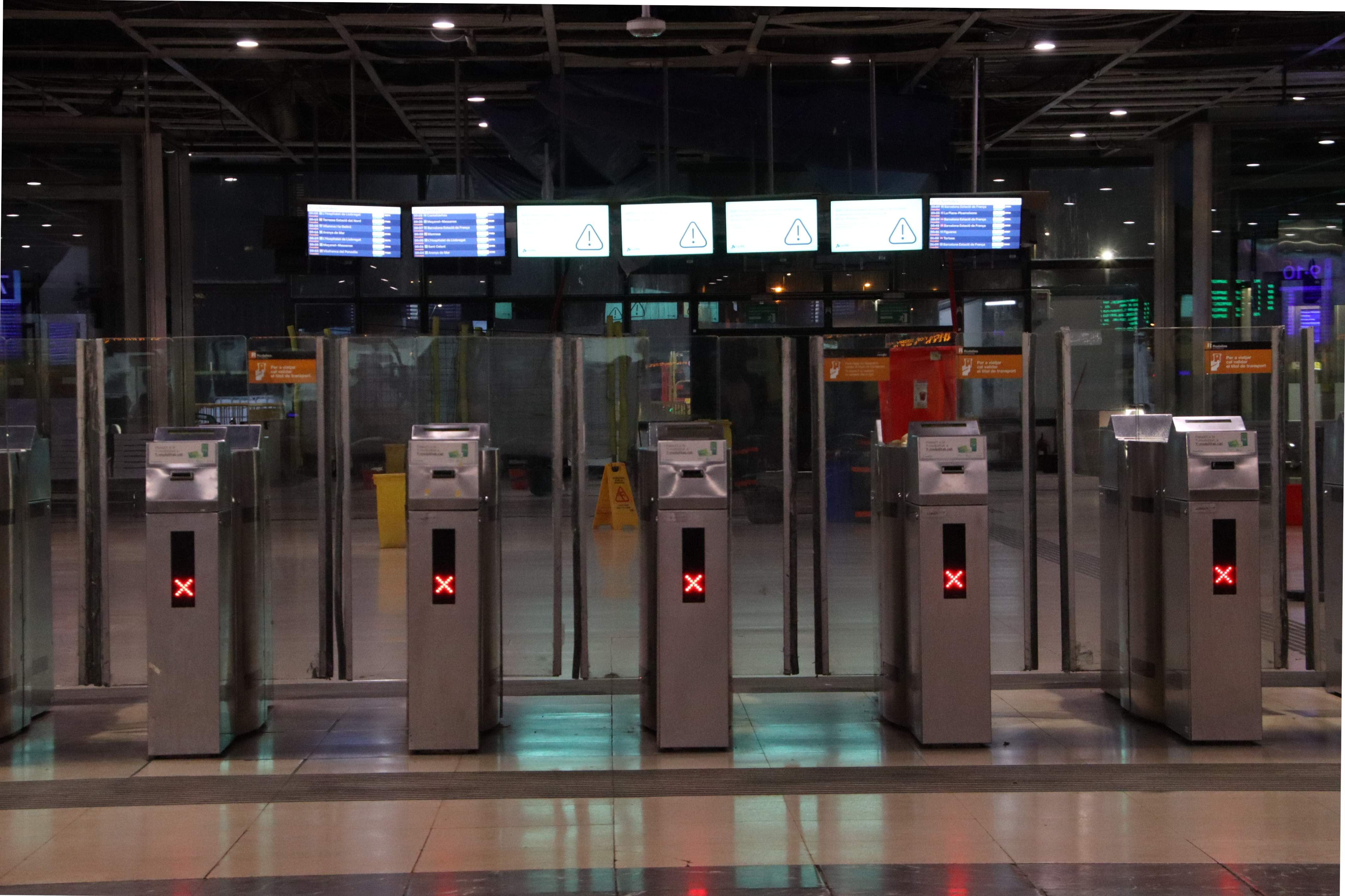 Sin trenes de Rodalies a primera hora de la mañana: se recomienda transporte alternativo