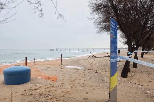 llevantada badalona platja estacio amb oscar giralt (8)