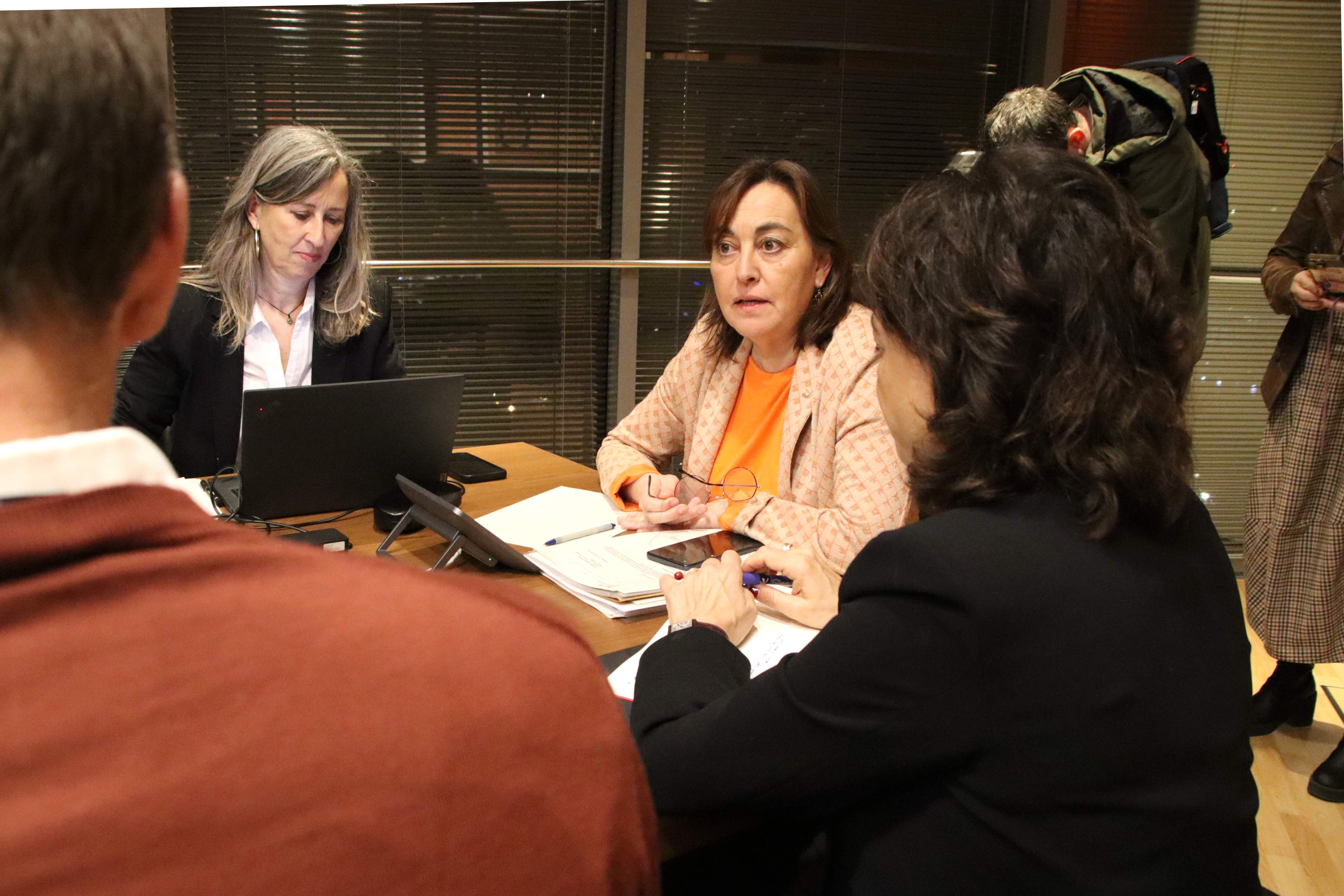 Els partits esclaten contra el Govern per haver anunciat la represa de Rodalies sense cap garantia