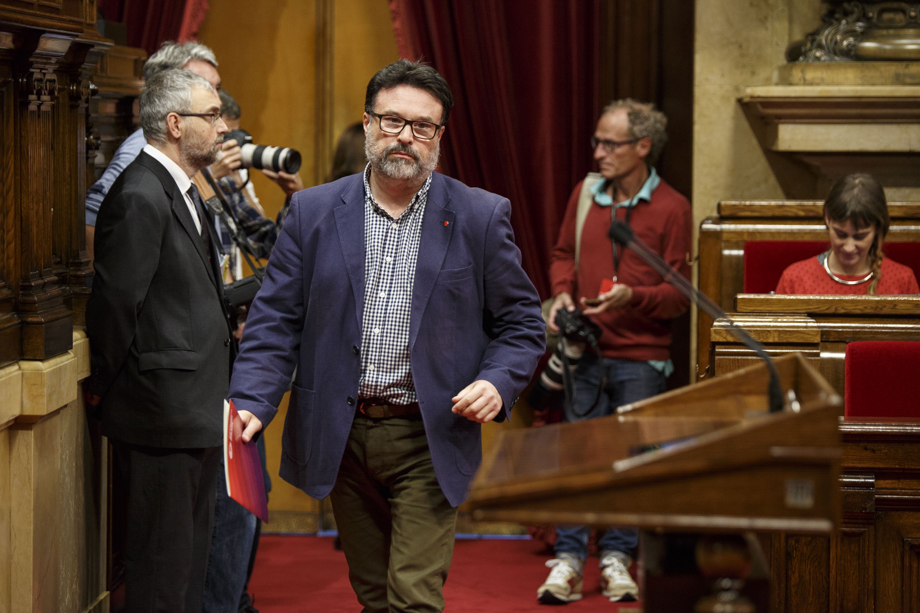 Los comuns estallan contra ERC y suspenden de militancia a Nuet