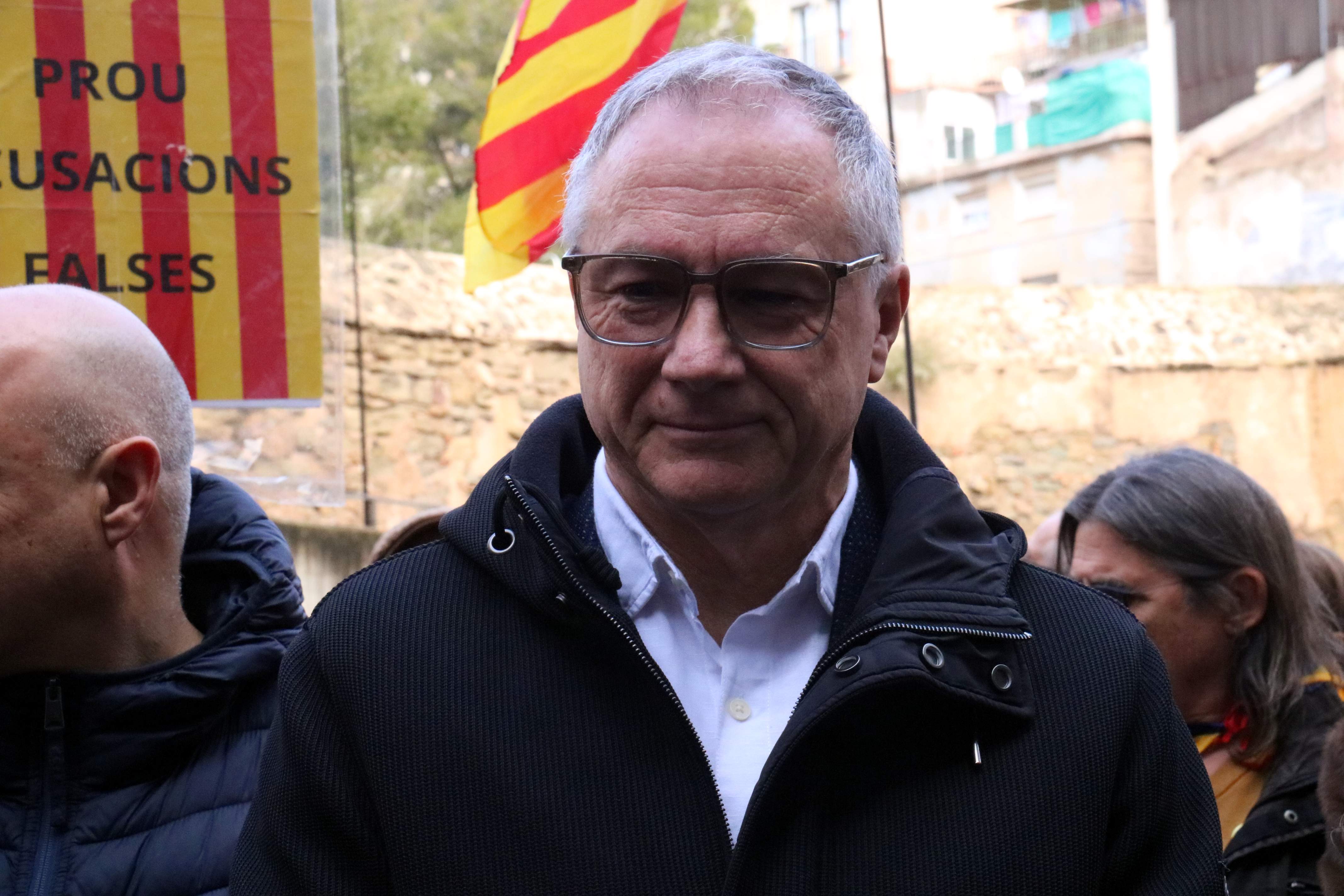 Unes 200 persones donen suport a l'independentista acusat de colpejar un mosso a Montserrat