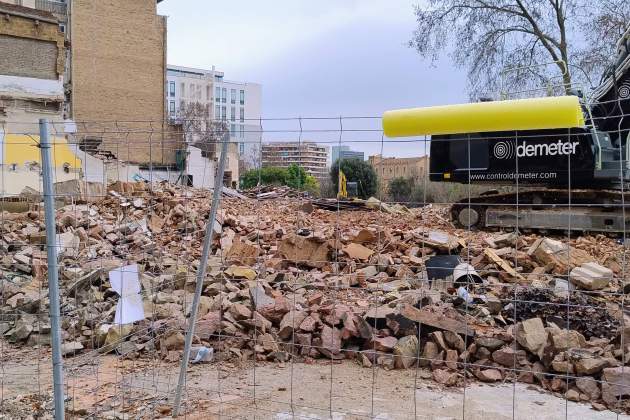 enderrocs glories concell cent jp (3)