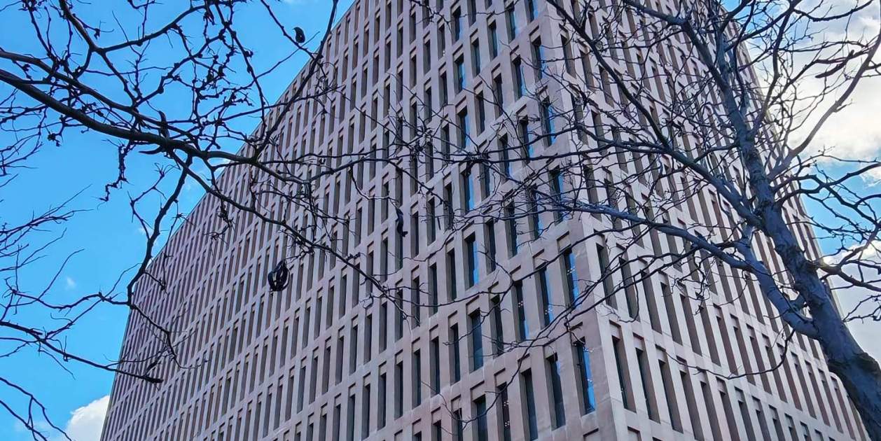 Ciutat de la Justícia. Edifici que ocuparà l'Escola Judicial. Foto: M.P.