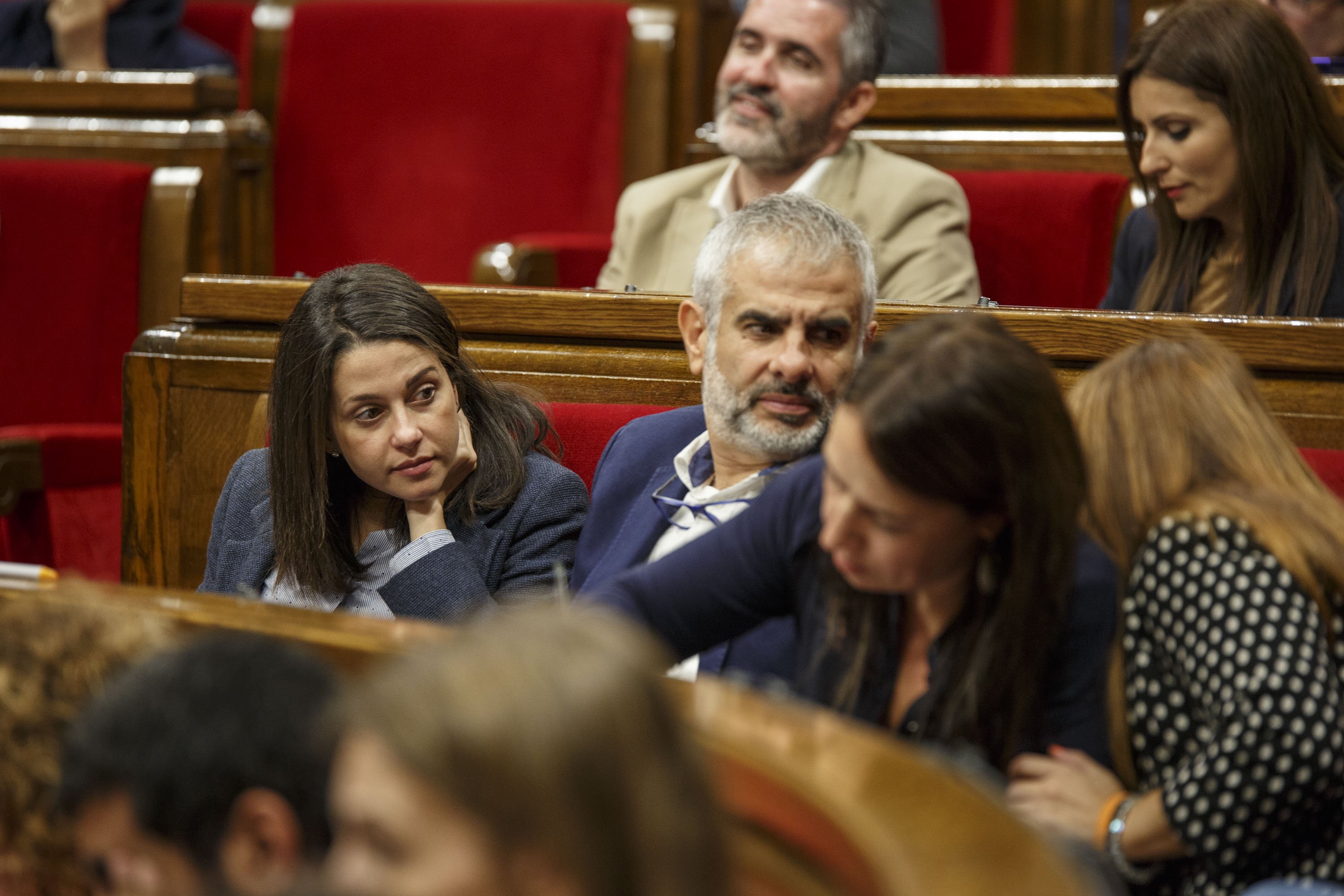 Cs i PP eviten condemnar el franquisme i l'auge de la ultradreta