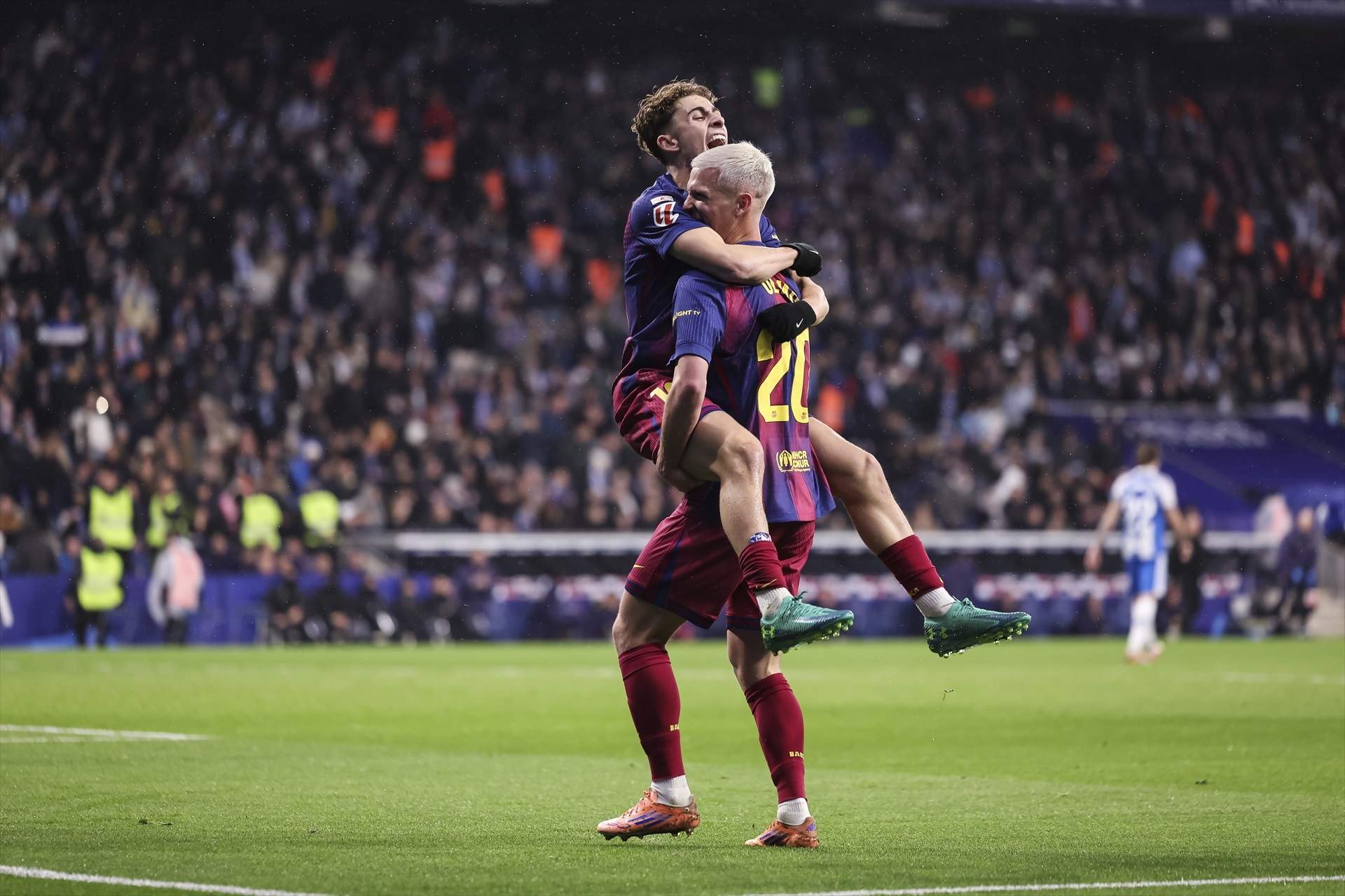 Un Barça sense Pedri: les alternatives de Flick al migcamp blaugrana