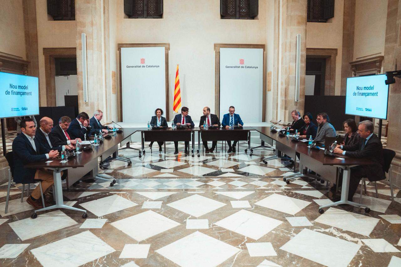 La Cambra impulsa una declaració del món econòmic a favor del nou finançament tot i admetre'n les mancances