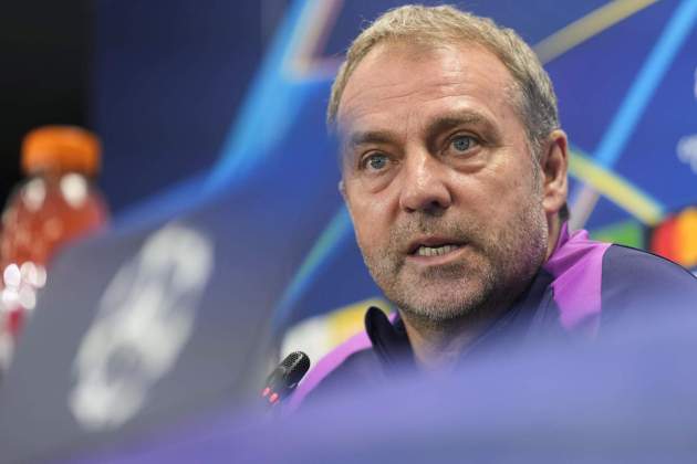 Hansi Flick roda de premsa / Foto: EFE Hansi Flick roda de premsa / Foto: EFE