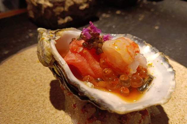 ostra amb gamba ostra amb gamba