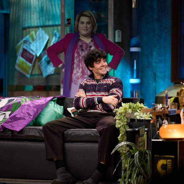 Javier Ambrossi con David Broncano en 'La revuelta' / Instagram