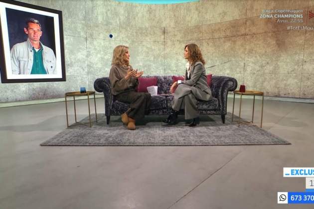 Pilar Eyre i Helena Garcia Melero, parlant d'Iñaki Urdangarin al 'Tot es mou' de TV3 Pilar Eyre i Helena Garcia Melero, parlant d'Iñaki Urdangarin al 'Tot es mou' de TV3