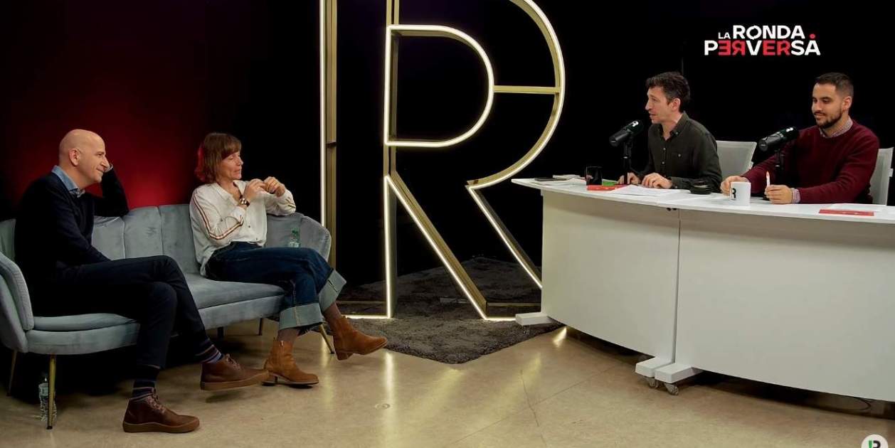 Xavi Coral y Raquel Sans, invitados al pódcast Ronda Perversa de Radiofónics   YouTube