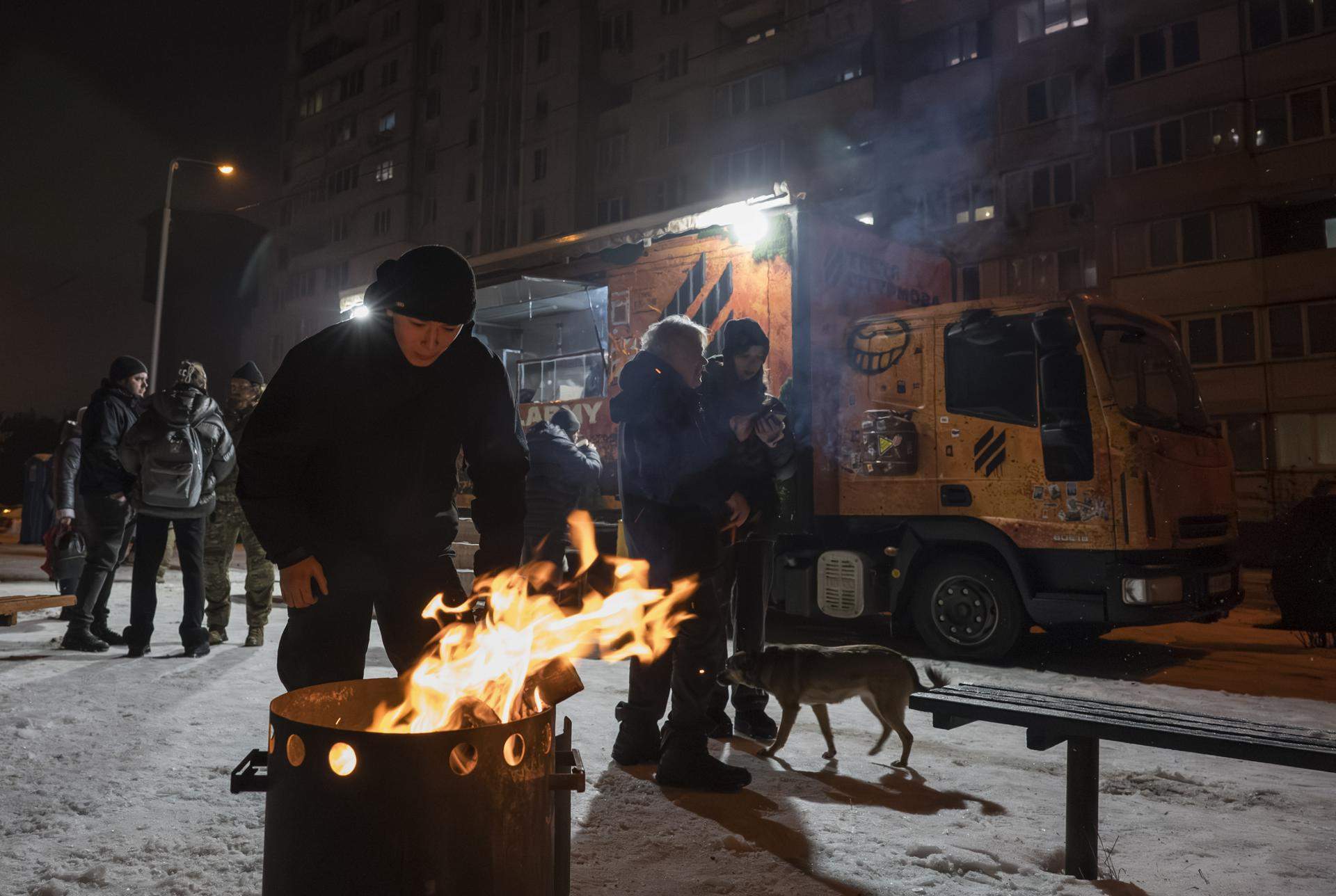 Ucraïna, entre míssils i converses: la diplomàcia avança mentre Rússia ataca
