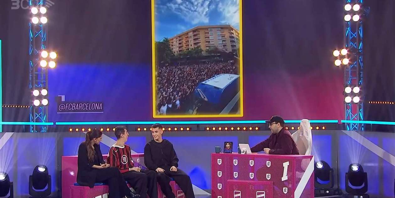 Marc Casadó y Álex Roca en el Fanzone de Gerard Romero / 3Cat Marc Casadó y Álex Roca en el Fanzone de Gerard Romero / 3Cat