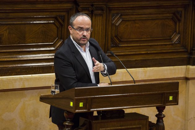 Ple Parlament Alejandro Fernandez - Sergi Alcazar Ple Parlament Alejandro Fernandez - Sergi Alcazar
