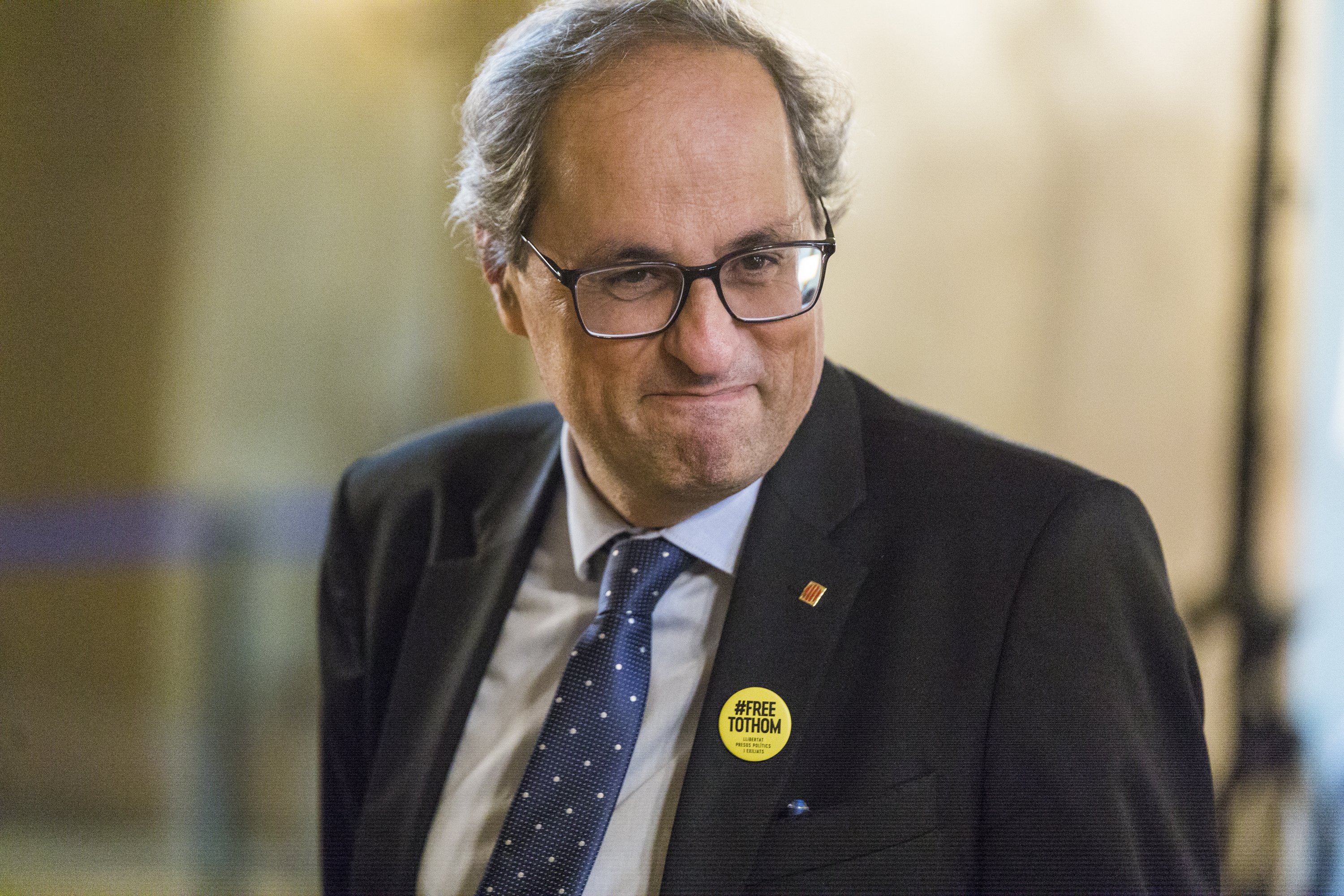 Torra critica la "resposta política" de Sánchez de dur al TC la reprovació de Felip VI