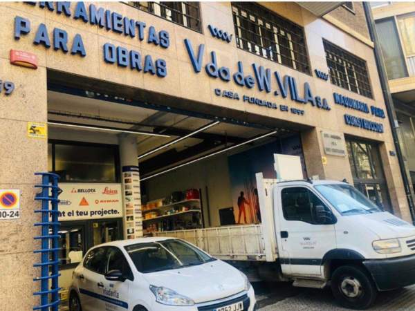 Oficinas centrales de Viuda Vila, en la calle Córcega de Barcelona Oficinas centrales de Viuda Vila, en la calle Córcega de Barcelona