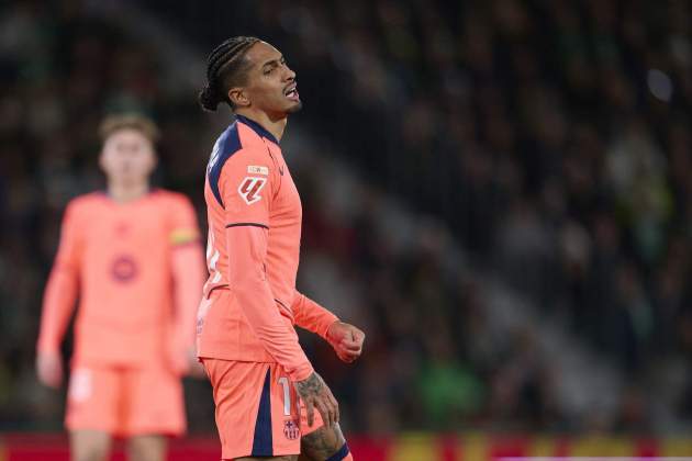 Raphinha, durante el partido del Barça en el campo del Elche / Foto: Europa Press
