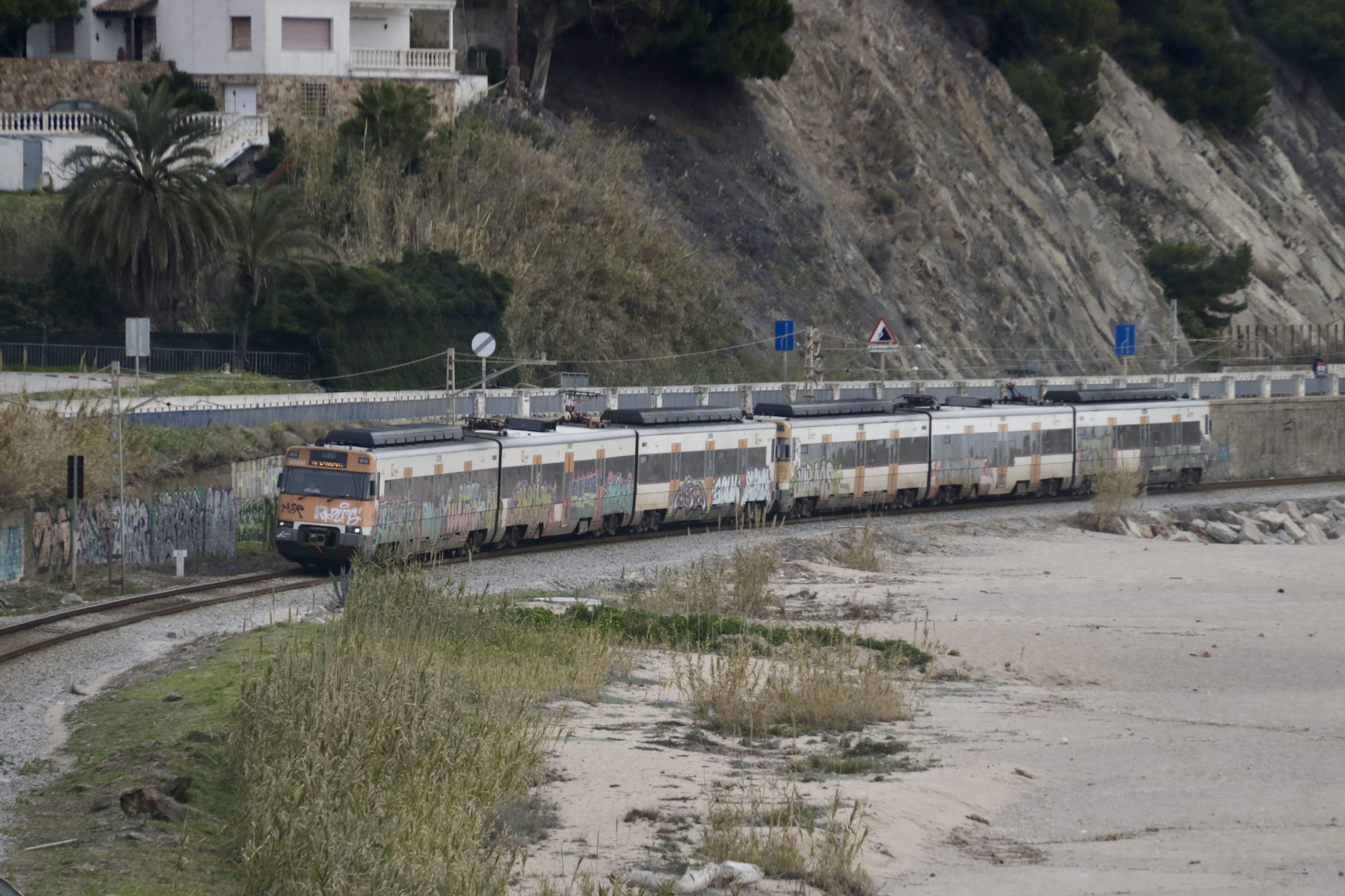 Adif no garanteix la normalitat del servei de Rodalies aquest dilluns