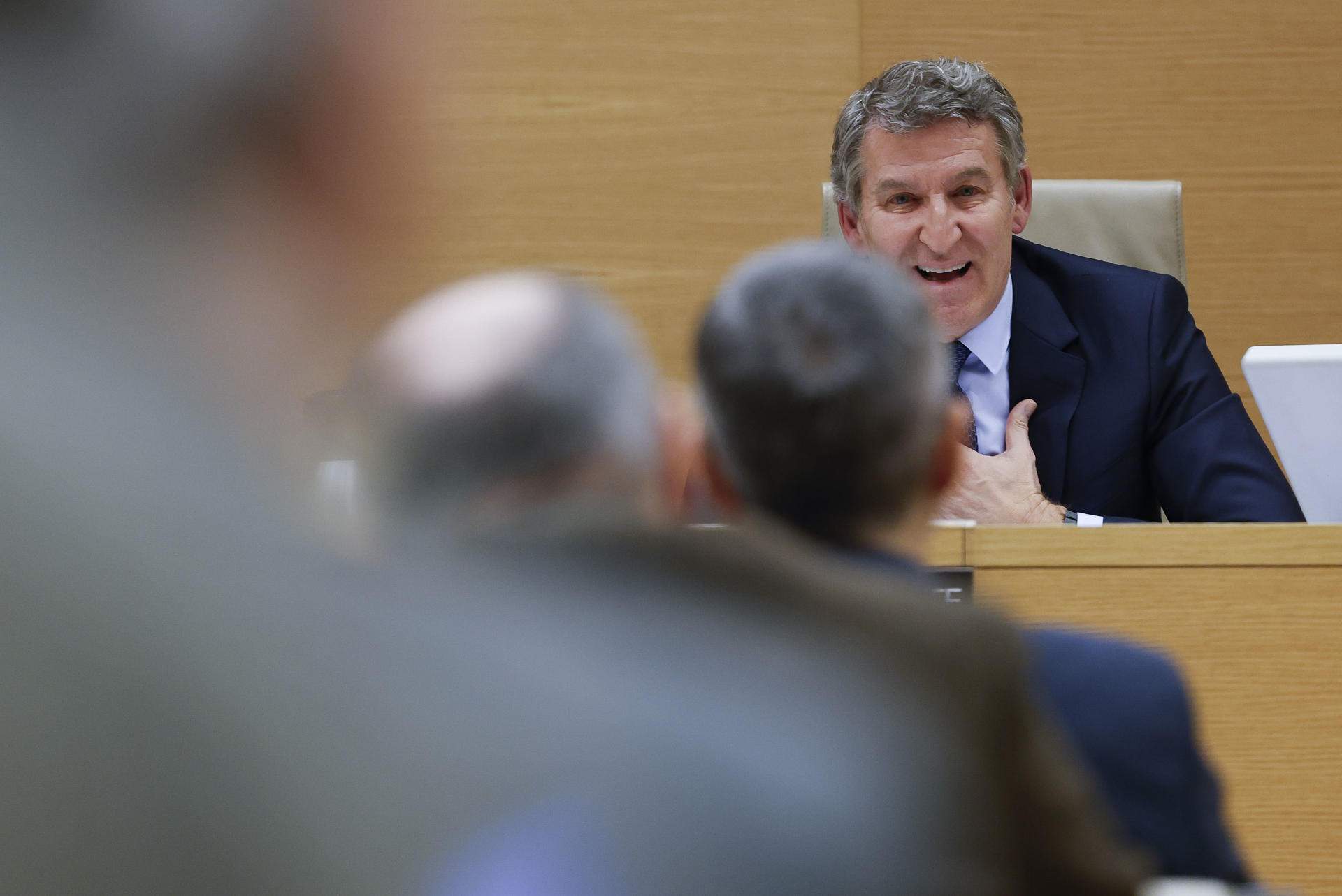 Feijóo defensa l’atrinxerament de Mazón a la Generalitat després de la DANA: “Algú havia de liderar”