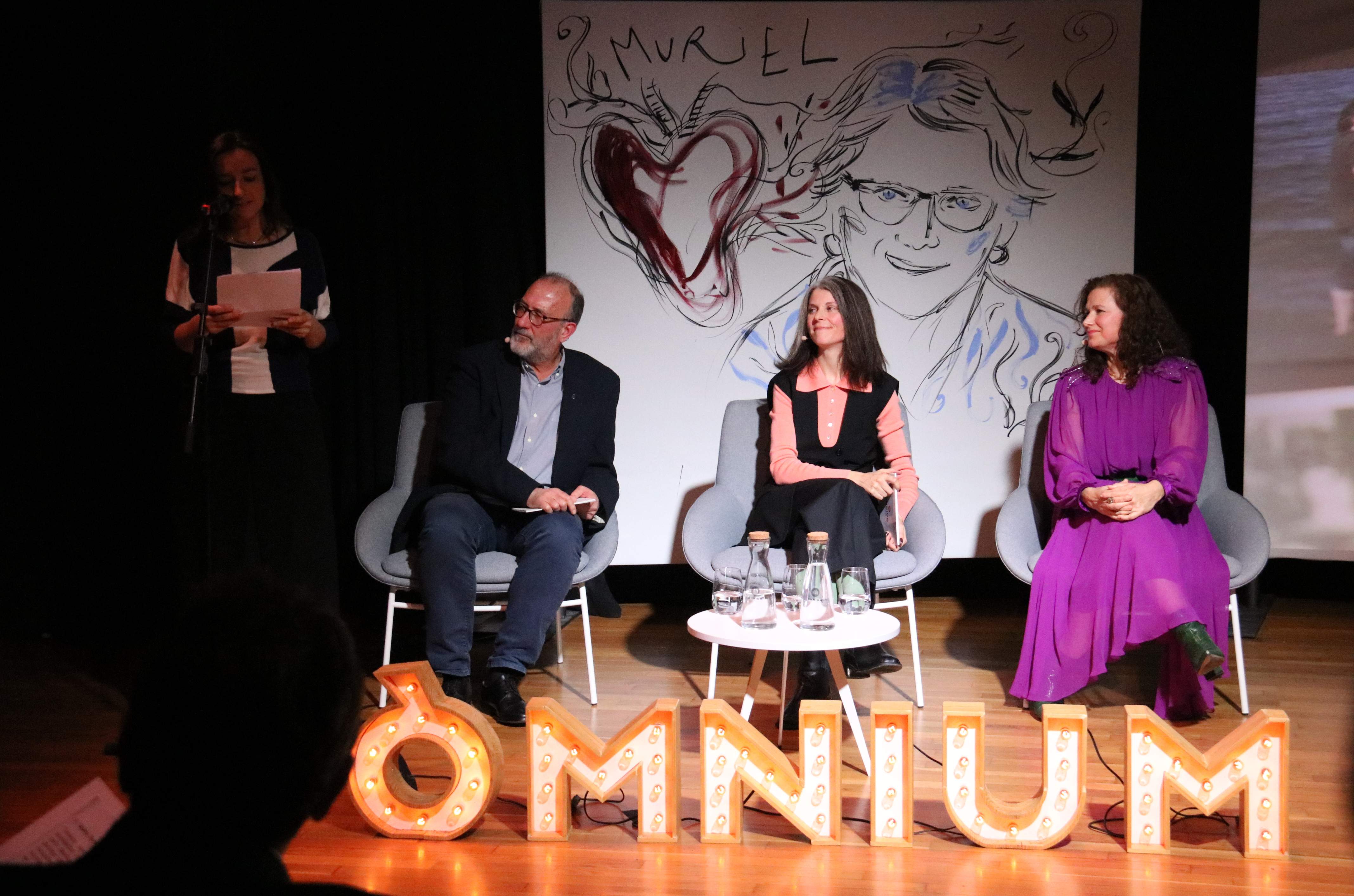 Òmnium homenatja Muriel Casals, mare de "l'actual entitat", en el desè aniversari de la seva mort