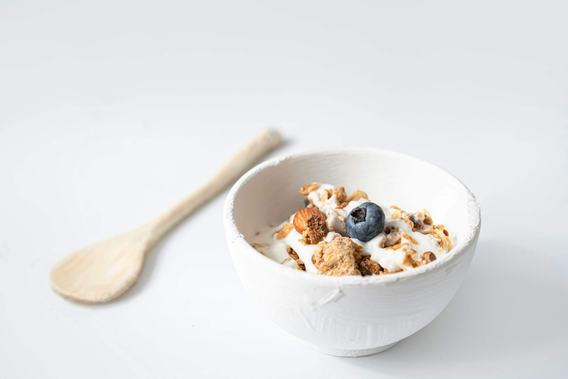 El postre saludable de yogur y arándanos que recomienda el chef Roberto Bosquet