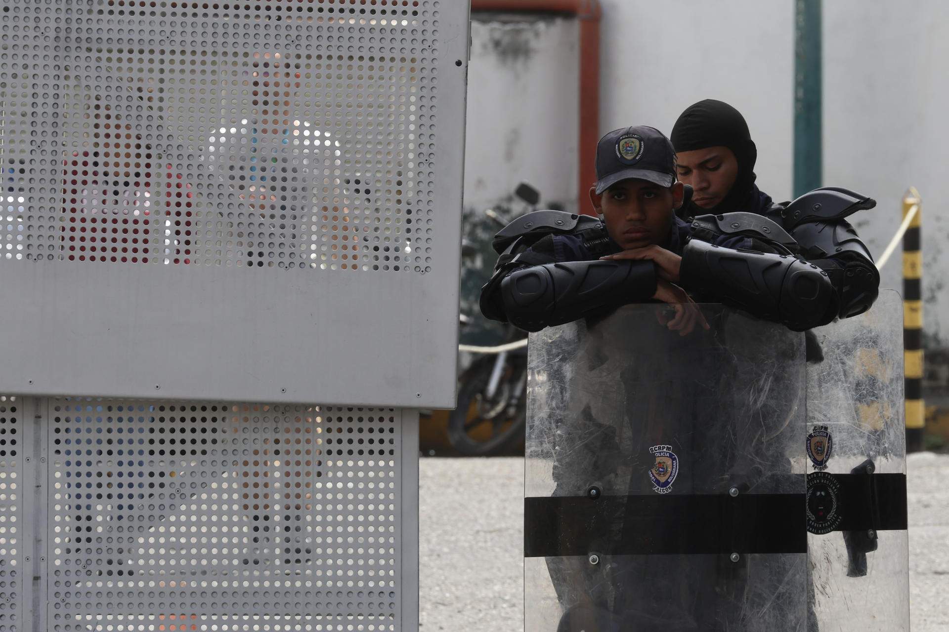 Un mes después de la operación contra Maduro, Venezuela vive entre esperanza e incertidumbre