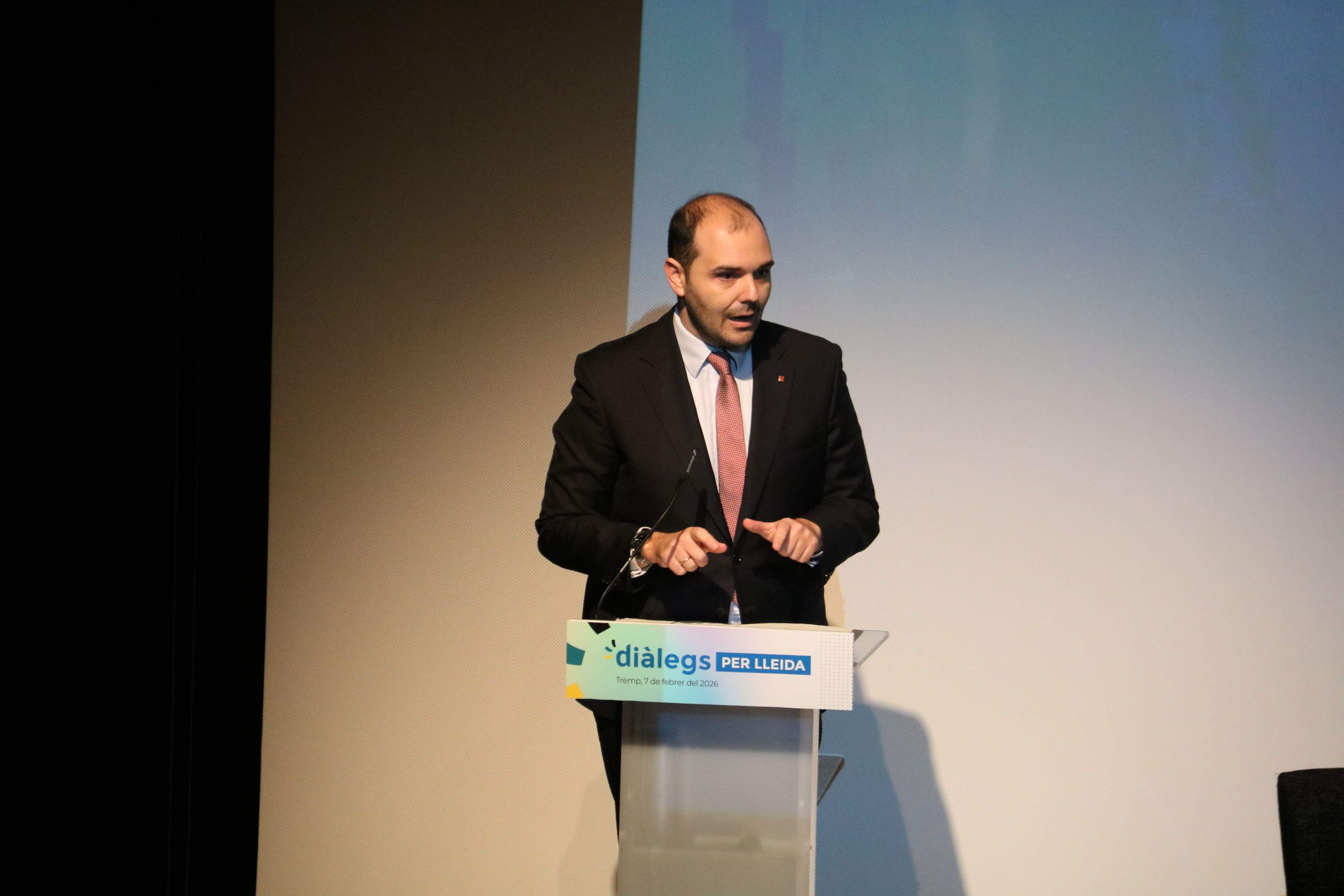 Dalmau "entiende" el malestar de los usuarios de Rodalies, pero aboga por "una política de las soluciones"