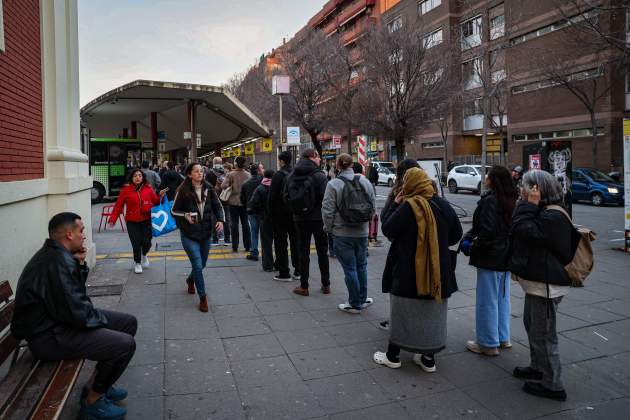 cues estació autobusos Fabra i Puig vaga maquinistes ACN cues estació autobusos Fabra i Puig vaga maquinistes ACN